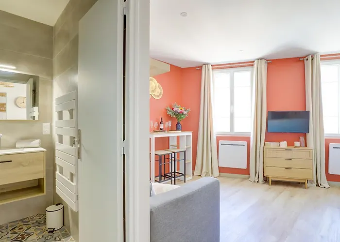 Lägenhet Le Clos Dore Parc Rochegude