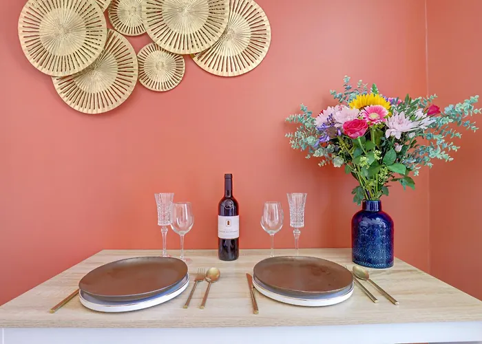 Lägenhet Le Clos Dore Parc Rochegude